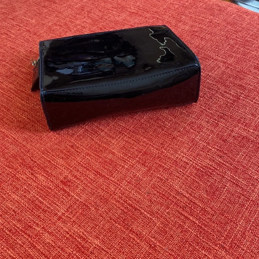 Marc Jacobs Black Patent Leather Shiny Clutch Bag Case